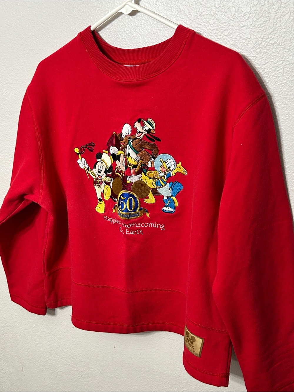 Vintage Disneyland 50th Anniversary Embroidered Crewneck Sweatshirt Red Size L